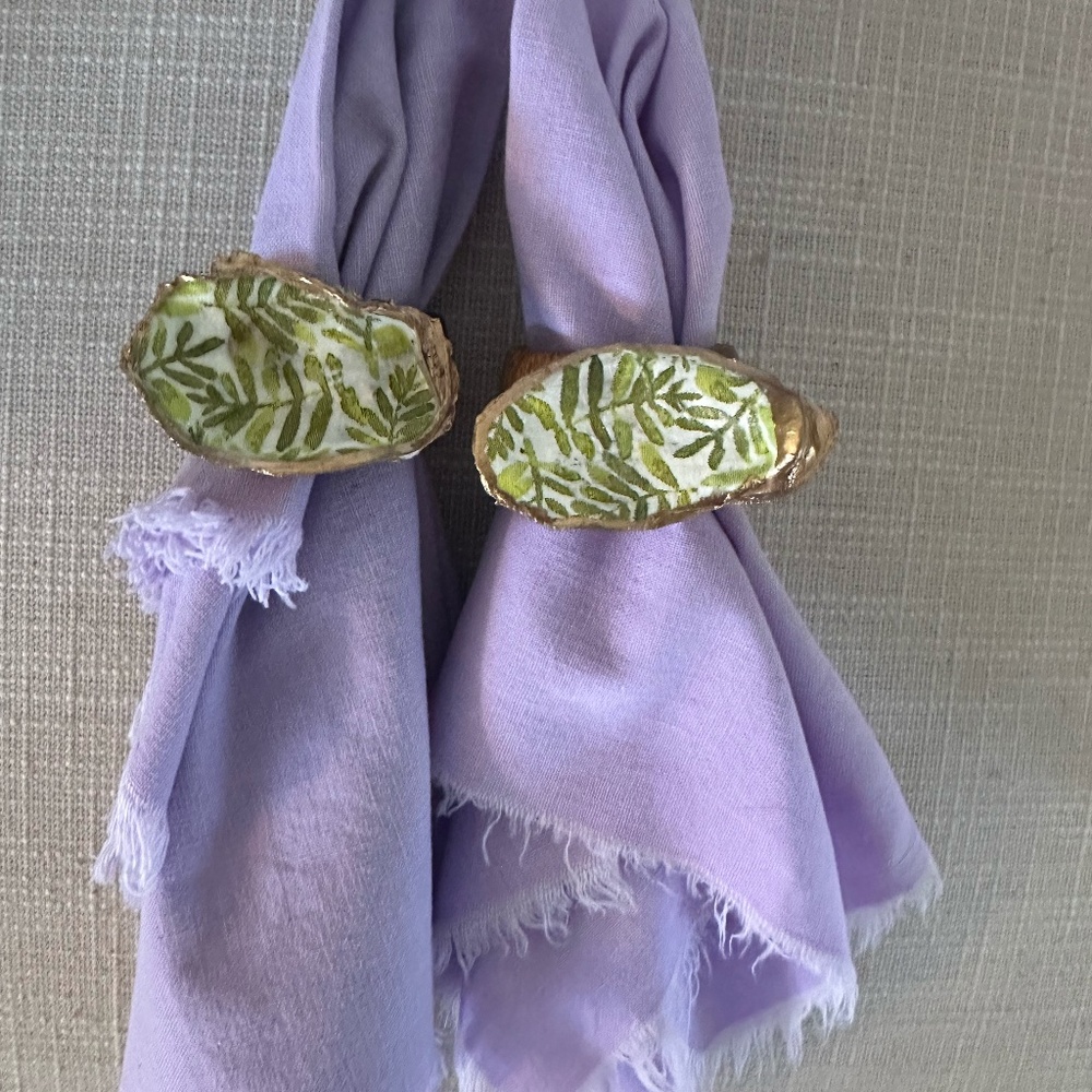 Oyster Napkin Ring with Napkin - Set of 2